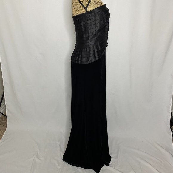 Tadashi Black Velvet Skirt Pleated Gown - Picture 5 of 9